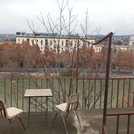 Riverhouse In Old Тбилиси Экстерьер фото