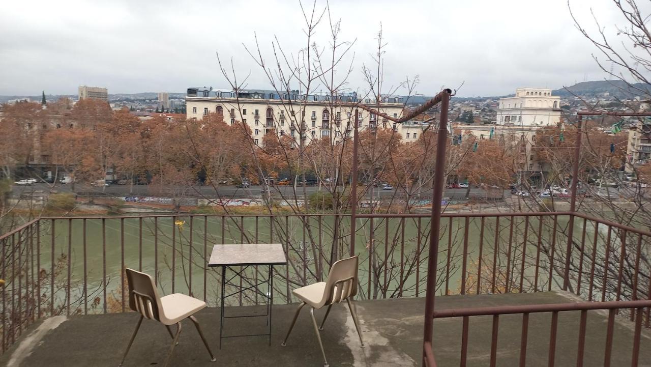 Riverhouse In Old Тбилиси Экстерьер фото